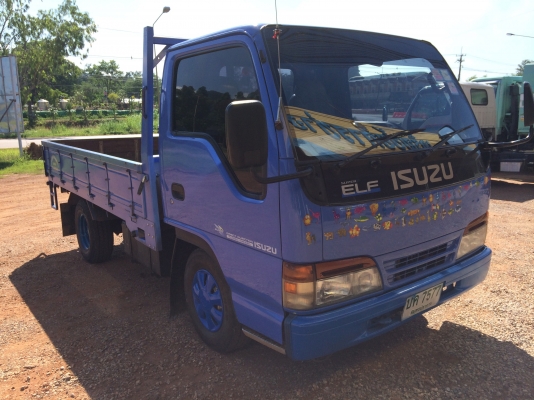 ขายรถอีซูซุ 4 ล้อหัวการ์ตูน ทะเบียนป้ายเล็กไม่ติดเวลา