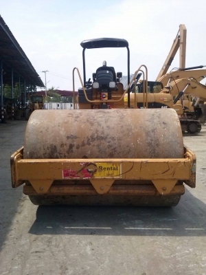 ขายรถบด CATERPILLAR  รุ่น CS533E  สภาพดีมาก
