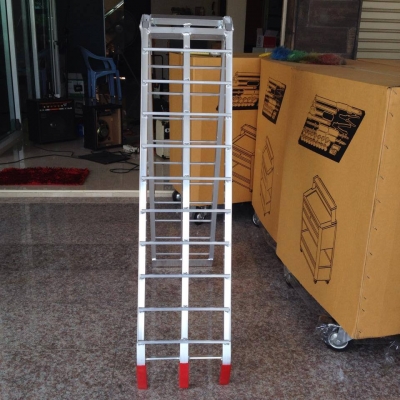 รับน้ำหนักได้ ไม่เกิน 340 ก.ก. (750 ปอนด์) รับน้ำหนักได้ ไม่เกิน 340 ก.ก. (750 ปอนด์) รับน้ำหนักได้ ไม่เกิน 340 ก.ก. (750 ปอนด์) รับน้ำหนักได้ ไม่เกิน 340 ก.ก. (750 ปอนด์)