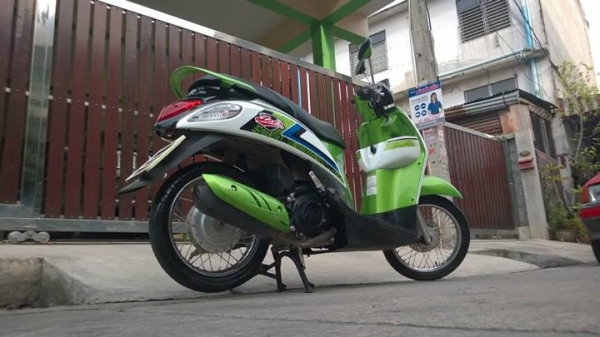 LET 2013 วิ่งแค่ 4000 สภาพสวย มีประกัน ขายกันถูกๆ ราคาต่อรองได้