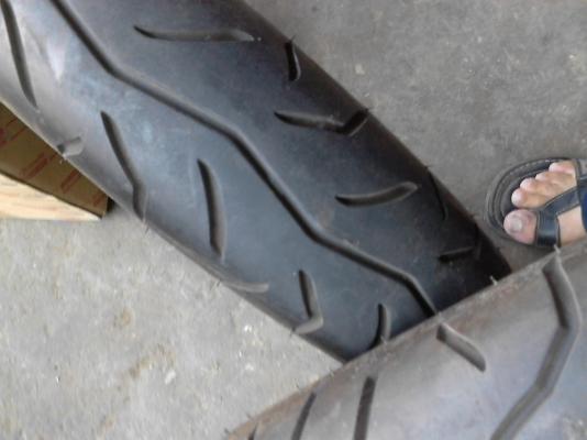 ยางรถจักรยานยนต์ DUNLOP ขอบ 12  มีคู่หน้า-หลัง  TEL.081-427-3941