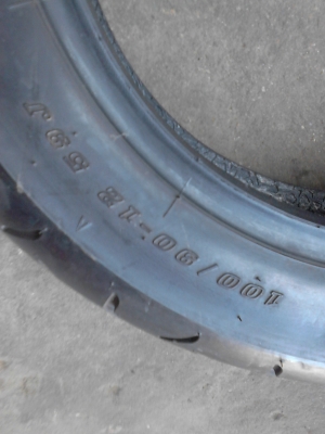 ยางรถจักรยานยนต์ DUNLOP ขอบ 12  มีคู่หน้า-หลัง  TEL.081-427-3941