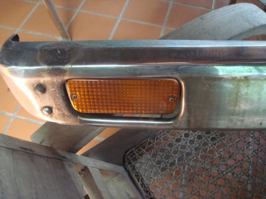 ขายกันชนหน้าม้ากระโดด RN 40ไฟเลี้ยวสวยและกระจังหน้าครับเก่าญี่ปุ่น ขายกันชนหน้าม้ากระโดด RN 40ไฟเลี้ยวสวยและกระจังหน้าครับเก่าญี่ปุ่น