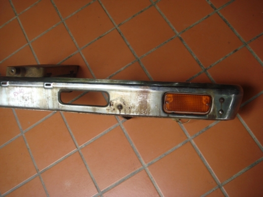 ขายกันชนหน้าม้ากระโดด RN 40ไฟเลี้ยวสวยและกระจังหน้าครับเก่าญี่ปุ่น ขายกันชนหน้าม้ากระโดด RN 40ไฟเลี้ยวสวยและกระจังหน้าครับเก่าญี่ปุ่น