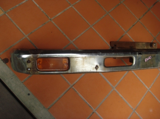 ขายกันชนหน้าม้ากระโดด RN 40ไฟเลี้ยวสวยและกระจังหน้าครับเก่าญี่ปุ่น ขายกันชนหน้าม้ากระโดด RN 40ไฟเลี้ยวสวยและกระจังหน้าครับเก่าญี่ปุ่น