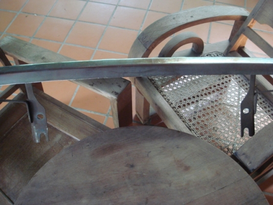 ขายกันชนหน้าม้ากระโดด RN 40ไฟเลี้ยวสวยและกระจังหน้าครับเก่าญี่ปุ่น ขายกันชนหน้าม้ากระโดด RN 40ไฟเลี้ยวสวยและกระจังหน้าครับเก่าญี่ปุ่น