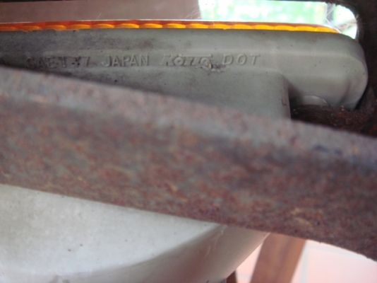 ขายกันชนหน้าม้ากระโดด RN 40ไฟเลี้ยวสวยและกระจังหน้าครับเก่าญี่ปุ่น ขายกันชนหน้าม้ากระโดด RN 40ไฟเลี้ยวสวยและกระจังหน้าครับเก่าญี่ปุ่น