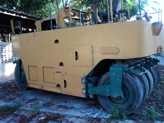 ขายด่วน !! รถบดใหญ่ Watanabe พร้อมใช้งาน