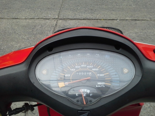 Wave 125 r ปี 49 กุญแจใหญ่ รถบ้าน เครื่องเดิม แน่นๆชุดสีสด เอกสารครบ Wave 125 r ปี 49 กุญแจใหญ่ รถบ้าน เครื่องเดิม แน่นๆชุดสีสด เอกสารครบ