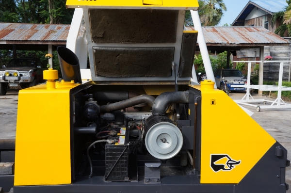 ขายรถดั๊มตีนตะขาบ YANMAR C50R-2  รุ่น 2 เก่านอก