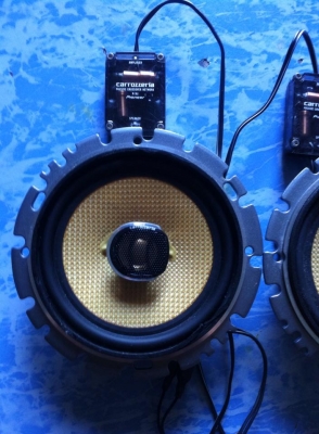 ลำโพง Pioneer Carrozzeria รุ่น TS-J16A 6.2 นิ้ว 160w ลำโพงแกนร่วม 2 ทาง กรวยเคฟล่าห์เหลือง โครงอลูหล่อ