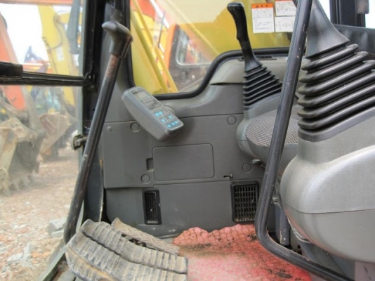 รถแบคโฮมือสอง KOMATSU PC120 สภาพรถเยี่ยม 090-268-2646