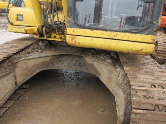 รถแบคโฮมือสอง KOMATSU PC120-6 สภาพรถเยี่ยม 090-268-2646