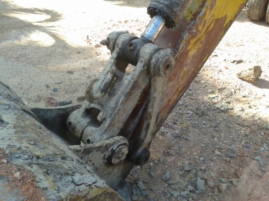 แมคล้อยางโคมัสสุ  PC 120 รุ่น  3