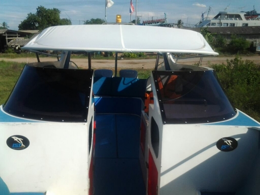 ขายเรือเร็ว 27 ฟุต ท้องไม้จริง เครื่องยามาฮา 115 แรง 2 ตัว พร้อมใช้งานทะเบียนพร้อมมีเทนเลอร์ให้พร้อมลากกลับใด้เลยค่ะ ขายเรือเร็ว 27 ฟุต ท้องไม้จริง เครื่องยามาฮา 115 แรง 2 ตัว พร้อมใช้งานทะเบียนพร้อมมีเทนเลอร์ให้พร้อมลากกลับใด้เลยค่ะ