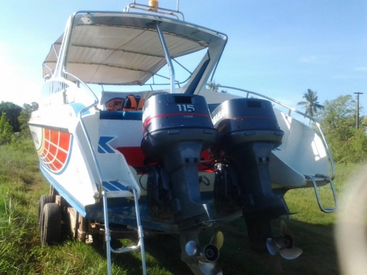 ขายเรือเร็ว 27 ฟุต ท้องไม้จริง เครื่องยามาฮา 115 แรง 2 ตัว พร้อมใช้งานทะเบียนพร้อมมีเทนเลอร์ให้พร้อมลากกลับใด้เลยค่ะ