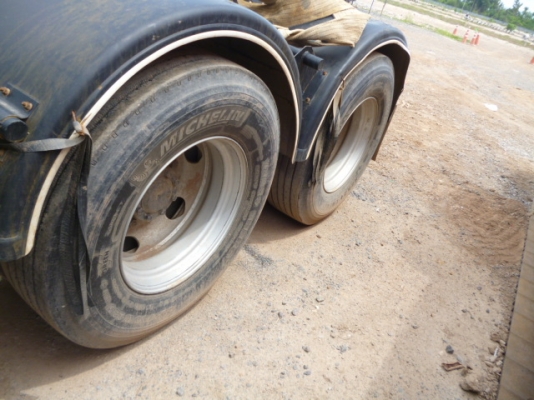 โคตรถูก.....หัวลากใหม่ พร้อมหาง สภาพดีเยี่ยม Mitsubishi Fuso 380 แรงม้า