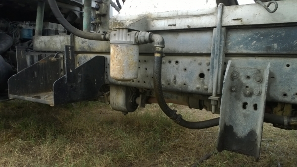 รถโม่ปูน2.5คิว 130แรง รถไม่มีเล่ม...สภาพสวย ไม่มีเอกสาร(ทำสัญญาซื้อ-ขาย)