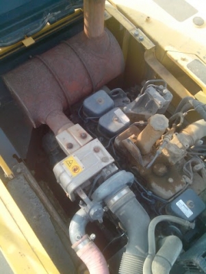 รถแบคโฮมือสอง KOMATSU PC220LC สภาพรถเยี่ยม 090-268-2646