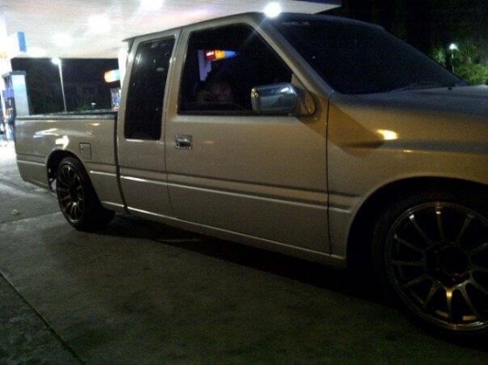 isuzu เครื่อง 1 j ธรรมดา พร้อมชุดแก๊ส isuzu เครื่อง 1 j ธรรมดา พร้อมชุดแก๊ส