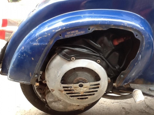 Ya vespa shop เสนอขาย 50cc italy 30000฿(ราคาดีกว่าซื้อ64ดัดแปลงย้อมแมวศูนย์เอียง) Ya vespa shop เสนอขาย 50cc italy 30000฿(ราคาดีกว่าซื้อ64ดัดแปลงย้อมแมวศูนย์เอียง)