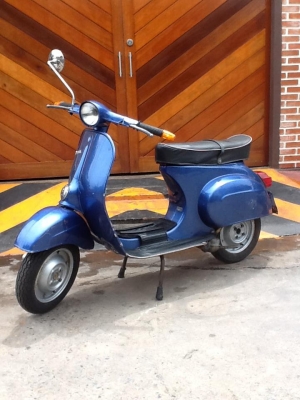 Ya vespa shop เสนอขาย 50cc italy 30000฿(ราคาดีกว่าซื้อ64ดัดแปลงย้อมแมวศูนย์เอียง)