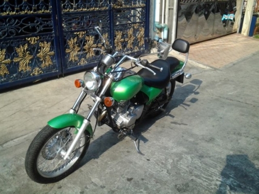 Kawasaki Boss175ขาย สภาพเครื่องฟิตเครื่องแน่นสุดประหยัดน้ำมัน ดูแลรักษาง่าย,เบาะหนัง,สตาร์ทมือ, ดรัมเบรก,ดิสเบรกหน้า แต่งสวย ทำสีใหม่ทั้งคันยางใหม่หน้าหลัง ทะเบียนพึ่งต่อใช้งานได้เลยครับ มีเล่มทะเบียนพร้อมโอนได้เลยครับ โทรมาเลย0876696788 เอครับถูกใจราคาต่
