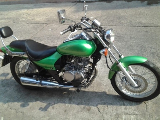 Kawasaki Boss175ขาย สภาพเครื่องฟิตเครื่องแน่นสุดประหยัดน้ำมัน ดูแลรักษาง่าย,เบาะหนัง,สตาร์ทมือ, ดรัมเบรก,ดิสเบรกหน้า แต่งสวย ทำสีใหม่ทั้งคันยางใหม่หน้าหลัง ทะเบียนพึ่งต่อใช้งานได้เลยครับ มีเล่มทะเบียนพร้อมโอนได้เลยครับ โทรมาเลย0876696788 เอครับถูกใจราคาต่