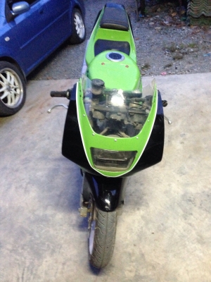 ขาย kawasaki ninja zx4R ปี96 ทะเบียนชุดโอนครบ เครื่องดีวิ่ง170+สบายๆ59,000. รถอยู่สุพรรณครับ.ดูคลิปได้ที่หน้าเฟสผมเลยครับ สนใจสอบถามได้ครับ. 092-6429114. ID LINE: kem88cafe ติดต่อได้24ซม.คุยง่ายๆต่อรองได้ครับ