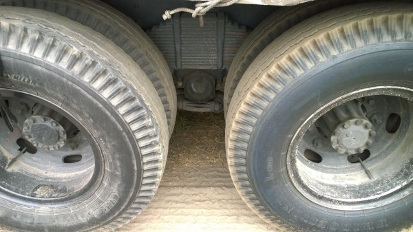 10ล้อเพลาเดียว FL187 รถสวยพร้อมใช้..เครื่องHO7C 185แรง  คัสซีสวย....