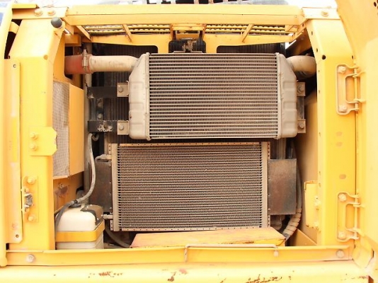 รถแบคโฮมือสอง KOMATSU PC200-7 สภาพรถเยี่ยม 090-268-2646