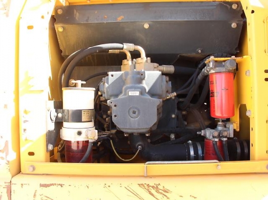 รถแบคโฮมือสอง KOMATSU PC200-7 สภาพรถเยี่ยม 090-268-2646