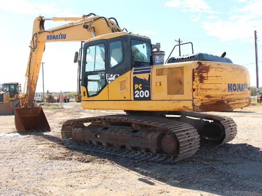 รถแบคโฮมือสอง KOMATSU PC200-7 สภาพรถเยี่ยม 090-268-2646