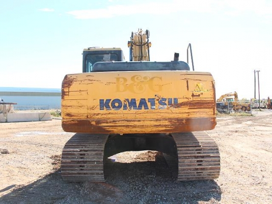 รถแบคโฮมือสอง KOMATSU PC200-7 สภาพรถเยี่ยม 090-268-2646