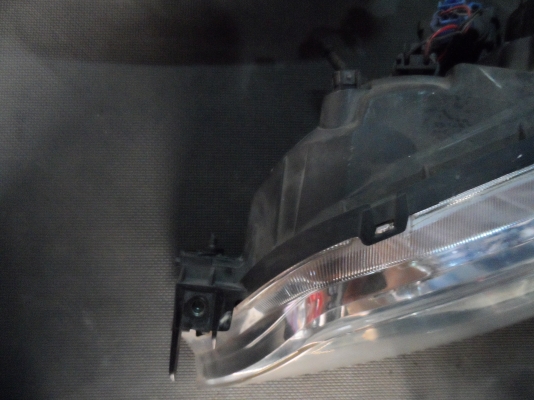 ขาย ไฟหน้า ซีนอน xenon Mazda 323 Protege ขาย ไฟหน้า ซีนอน xenon Mazda 323 Protege