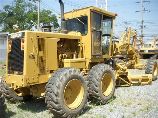 ขายรถเกรด 140G นำเข้าจากอเมริกา ทำสีสภาพพร้อมใช้งาน S/N :72V-15019  Year:1992  Hour:1xxxx  รถจอดที่รังสิตพร้อมตรวจสภาพค่ะ  สนใจติดต่อสอบถามรายละเอียดเพิ่มเติมได้ที่เบอร์ 094-5543017  เจี๊ยบ MTS ค่ะ