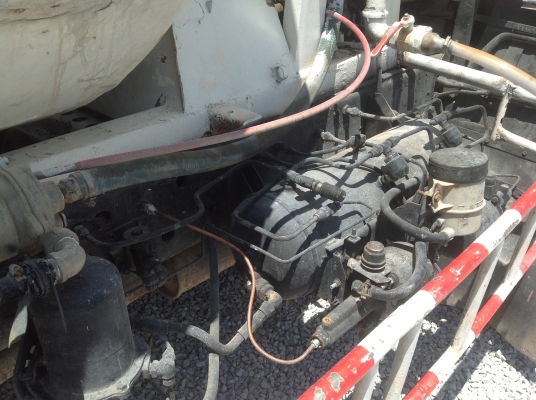 ขาย สด  ผ่อน  รถโม่ปูน ทะเบียนพร้อมโอน   3   คิว