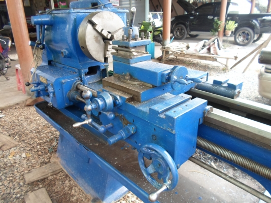 เครื่องกลึง อังกฤษ 7 ฟุต หนัก 2 เพลา เกียร์บล็อก กลึงเกลียวได้ 60,000