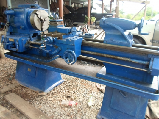 เครื่องกลึง อังกฤษ 7 ฟุต หนัก 2 เพลา เกียร์บล็อก กลึงเกลียวได้ 60,000