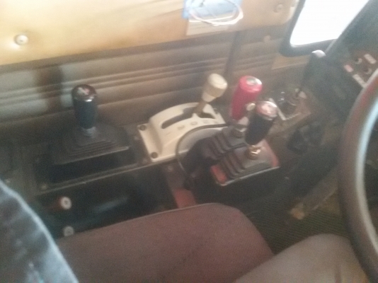 รถเครน25ตันนำเข้าจากญี่ปุ่น /สดและจัดไฟแนนท์