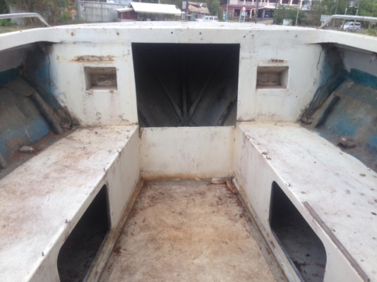 ขายเรือไฟเบอร์กลาส30ฟุต+เทลเลอร์2เพลา