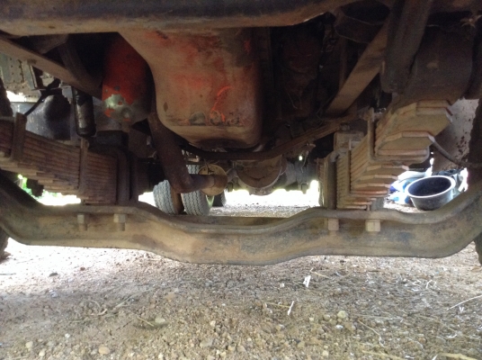 ขาย 10 ล้อหัวยาว 2 เพลาใหญ่จัมโบ้ 200 เครื่อง EH700 168 แรงม้า สโลว์เกียร์กลาง คานหน้าใหญ่ พาวเวอร์ คัสซีสวยตลอดเส้น ยางเต็ม ทะเบียนเต็มพร้อมโอนครับ