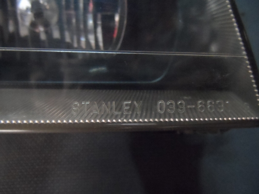 ขาย ไฟหน้า โคมดำ Honda Prelude