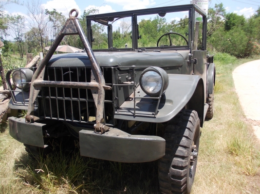 m601 ขายdodge m37ทำสีปะผุเรียบร้อยขับ4x4