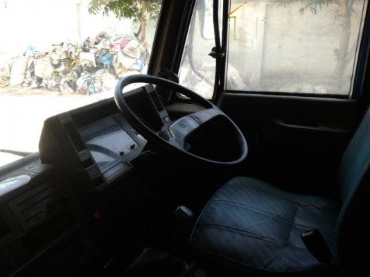 ขายรถ isuzu rocky 175 แรงม้า 6 ล้อ