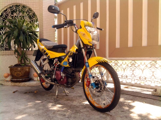 ขออนุญาติขาย Honda Sonic New 125 สภาพซิ่งๆเทพๆ โอนฟรีครับ