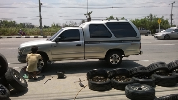 ยางใหม่ บิสโตน 205 70 15  ราคา2800