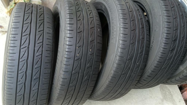 บริสโตน Turanza ar10 175 65 14 ดอกสวย