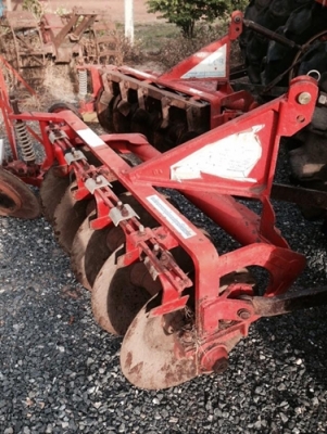 ขายรถไถ KUBOTA L1-22 พร้อมผาน 5* 22 นิ้ว ขายรถไถ KUBOTA L1-22 พร้อมผาน 5* 22 นิ้ว