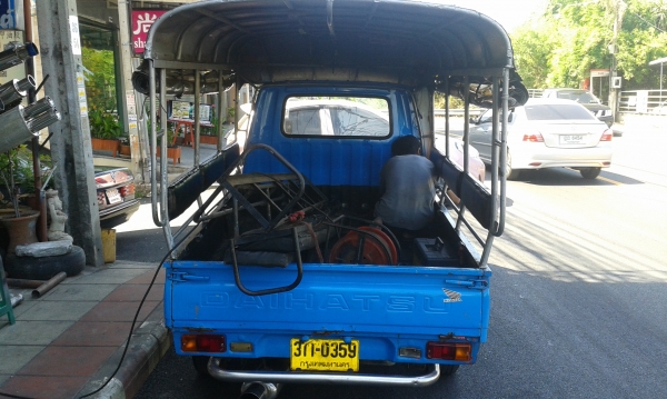 กะป๊อไดฮัทสุ s70ป้ายเหลืองหล่อๆพร้อมใช้ เครื่องแน่น ช่วงล่างเยี่ยม ดิสเบรคคุ้มมากแน่ๆช้าอดครับ กทม.